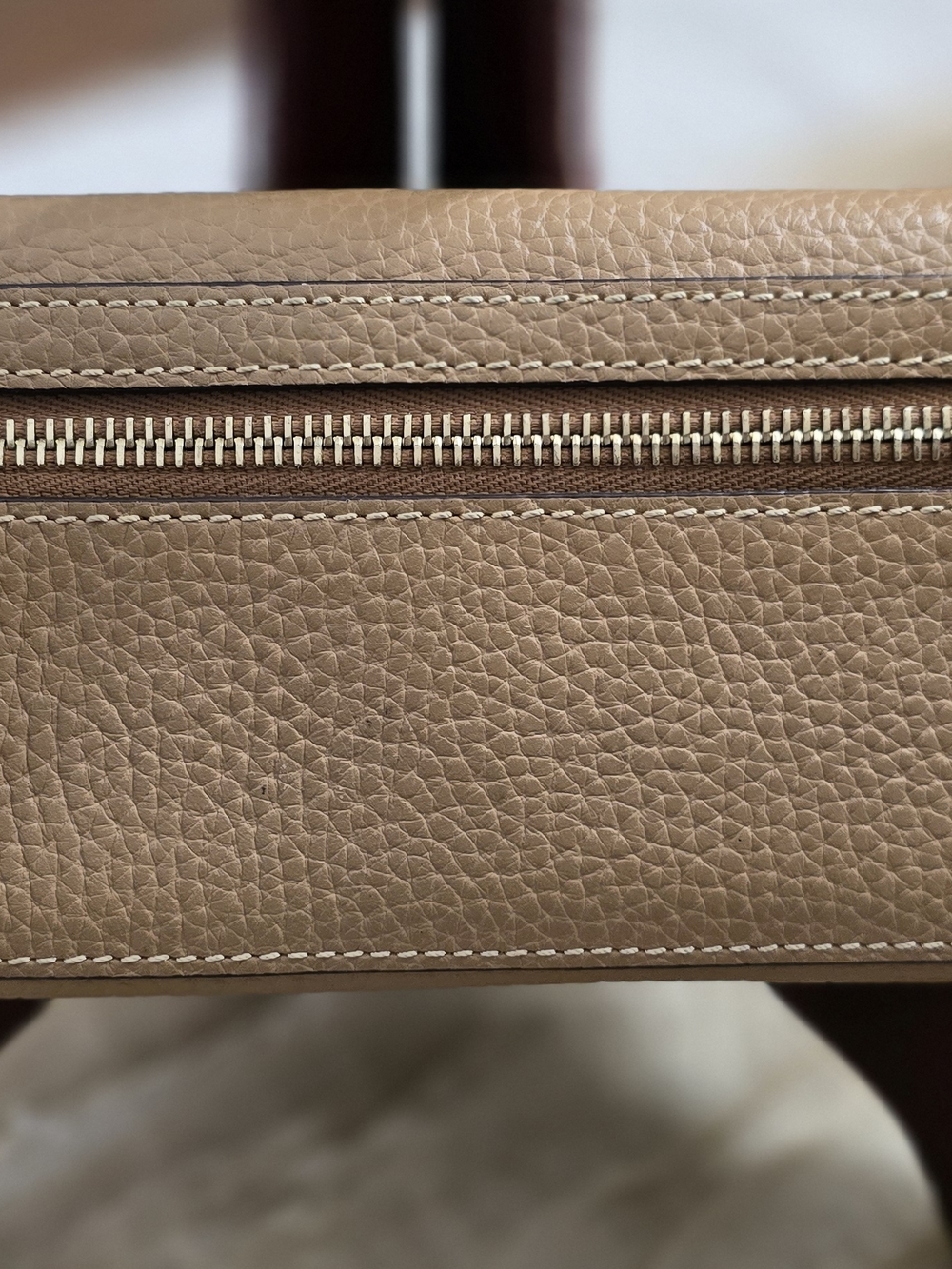 Dooney & Bourke Taupe Pebbled Leather Wallet with Brown Trim - Picture 4 of 4